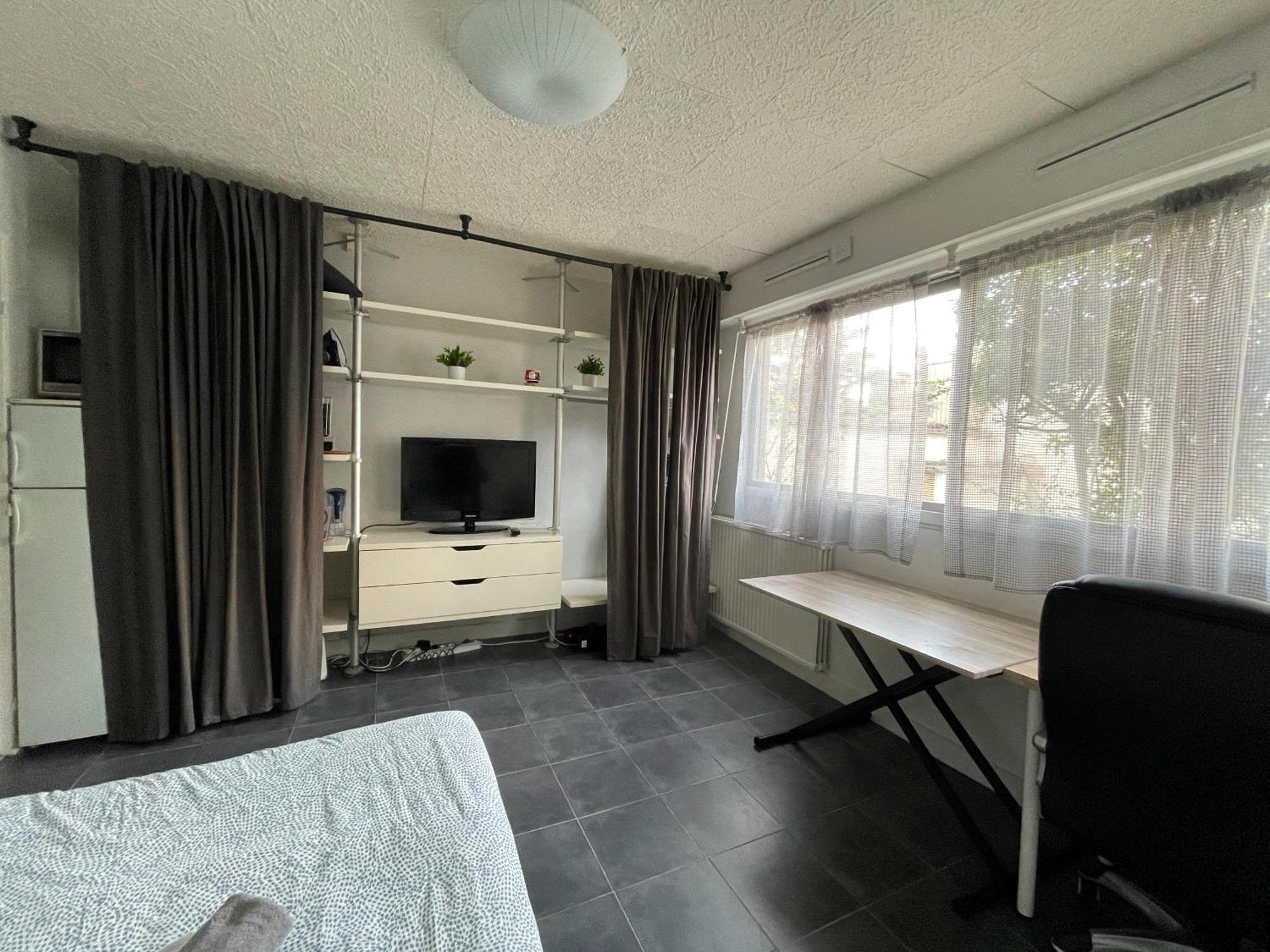 Cosy Studio In The Center Of Clichy Appartement Buitenkant foto